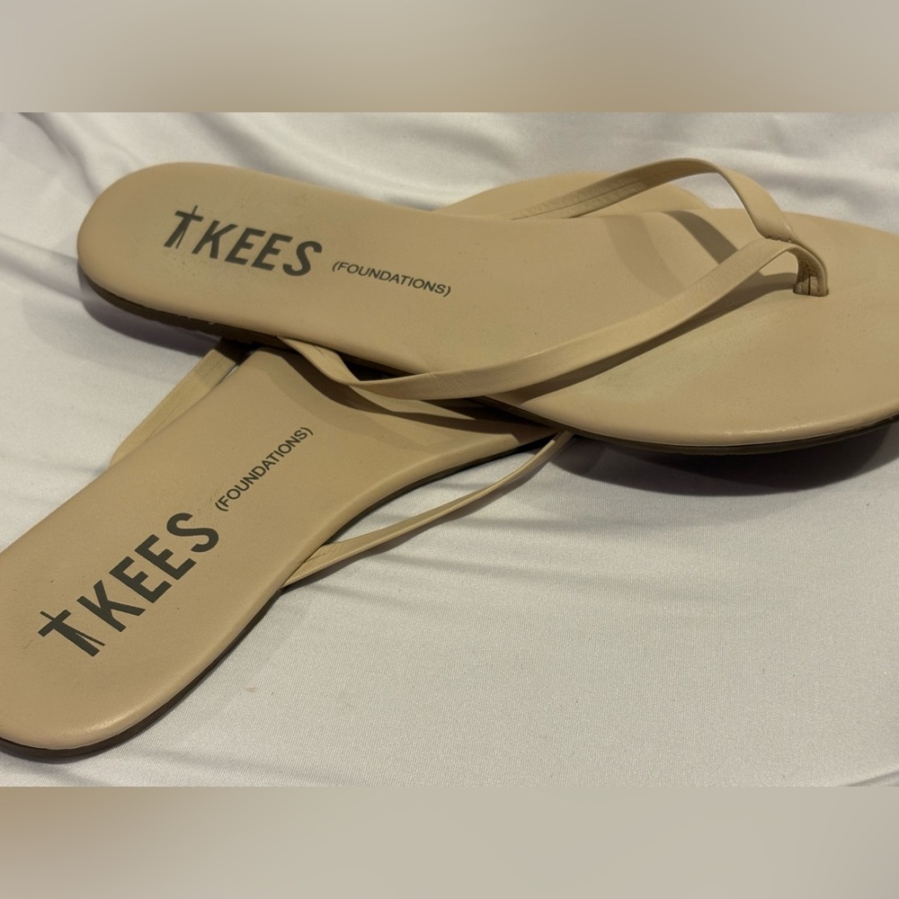TKEES Foundations Flip Flop